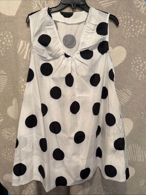 White Sleeveless Polka Dot Tunic Top with Black Dots
